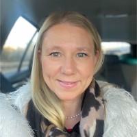 Kristine Bach