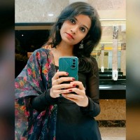 Nila Santhosh