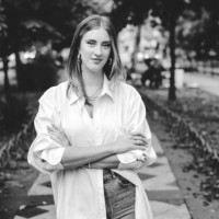 Anna Farrell