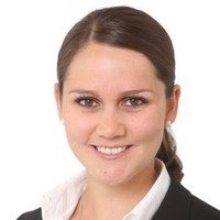 Dr. Mona Reber
