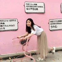 罗诗琦
