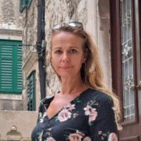 Andrea Andok