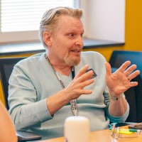 Loring Mortensen