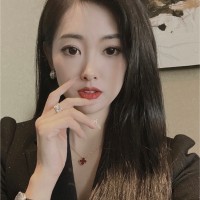 Nana Nana Ou-Yang