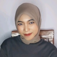 Hesti Nur W