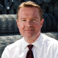 Dale R MacLean