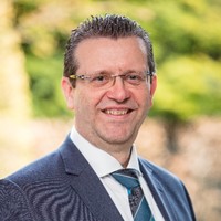 Leon Van Der Loo