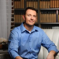 Matthew Shrader