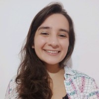 Ana Caroline Barros