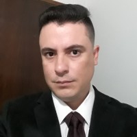 Renato R.
