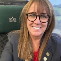 Tracey Dillon