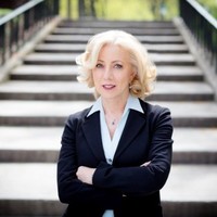 Beth Karas