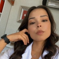 Esra Çağlar