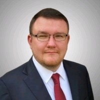 Nic Fitzgerald, Msce, Pe