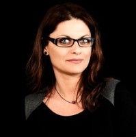Viktória Kékes