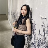 Yvonne He