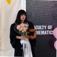 Mengyi D.