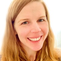 Holly Pacione