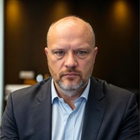 Robert Tolman