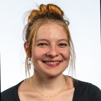 Éva Sasvári