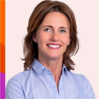 Eva De Vries