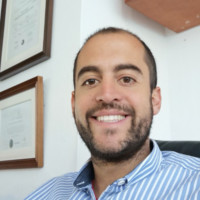 Guillermo Velarde Abugattas