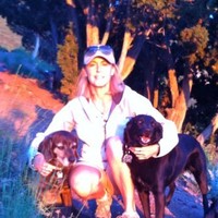 Carolyn Lowe Sterrett