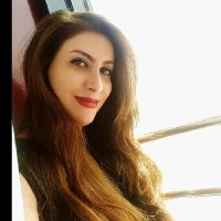 Roya Yousefi