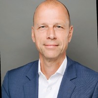 Mark Van Der Graaf (Drs, Accountant)