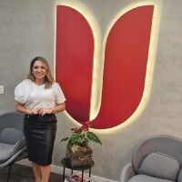 Joyce Oliveira