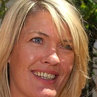 Suzanne Kellett