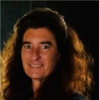 Paula Cappos