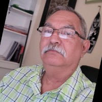 Manny Valles