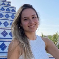 Julia Nesprias