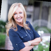 Kelly Knapp