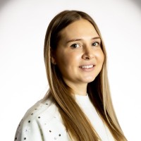 Olena Yablonska, Cfa