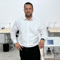 Esref Özdede