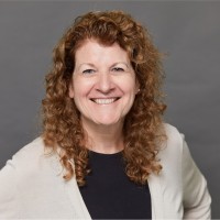 Linda Holzner