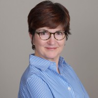 Lynne Harris