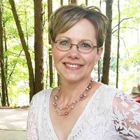 Nancy Lundquist