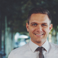 Dominik L. Schreiber