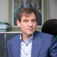 Bernhard Oberholzer