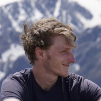 Simon Schüz