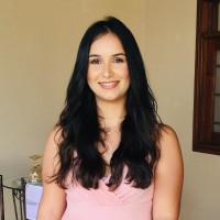 Laura Andrade