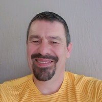 Ian Roberts