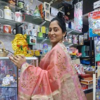 SHREYA THAKUR