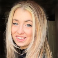 Michaela Connell