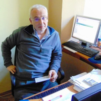 Огнян Генов