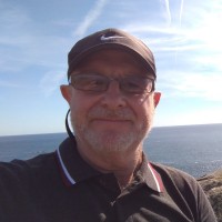 Iain Rowe