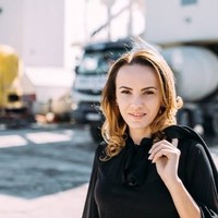 Lucia-Vali Dobrescu